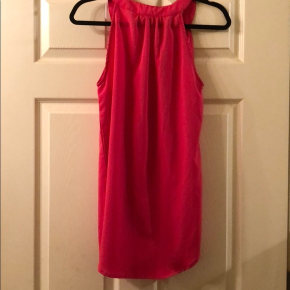 Hot Pink Sleeveless Blouse - Picture 4 of 4